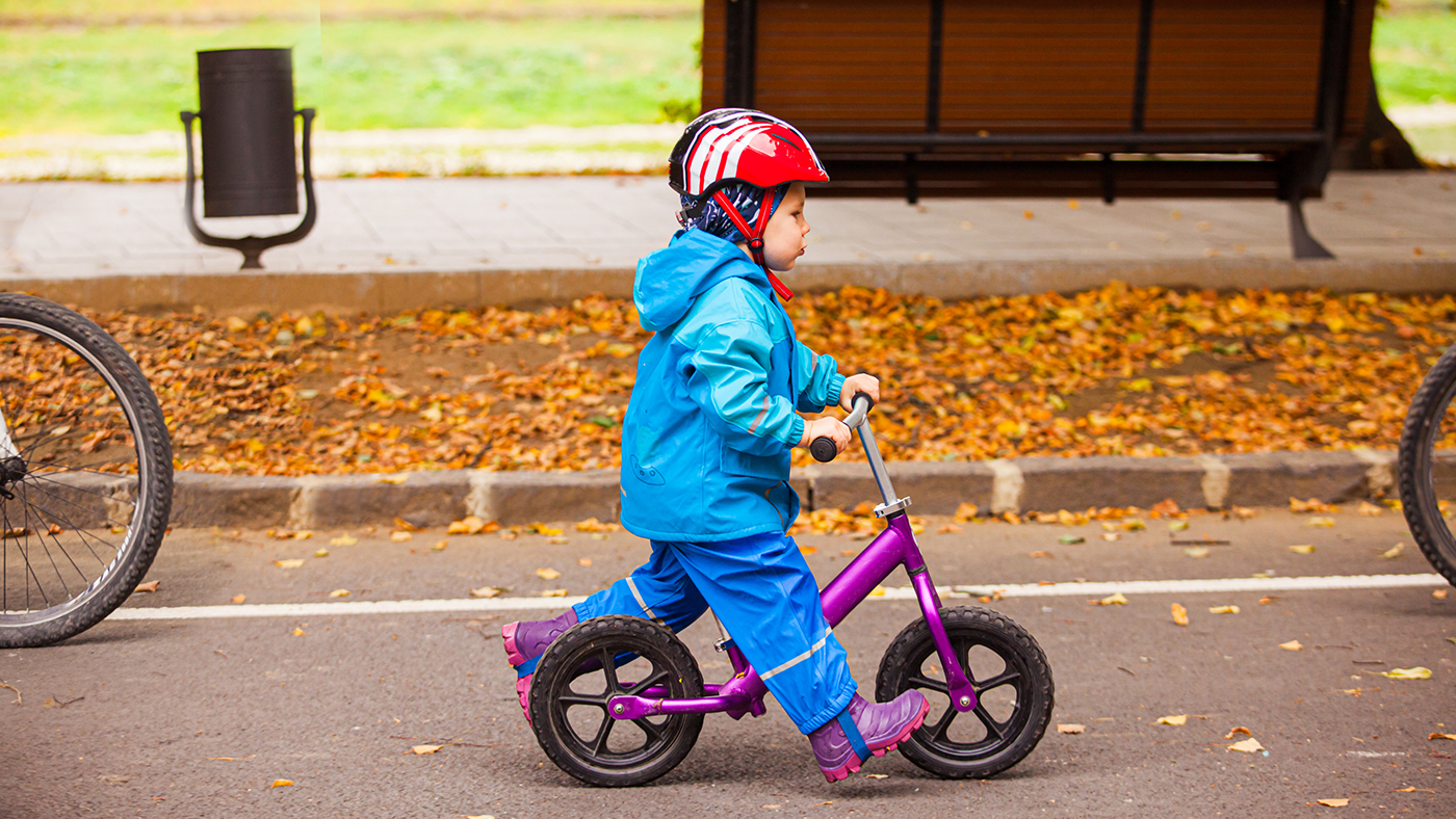 Sixteen UK locations where you can borrow a balance bike for your child - Featured Image