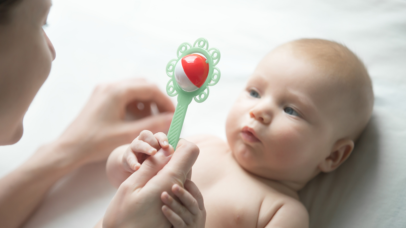 Look and hold – time to explore some toys with your baby - Featured Image