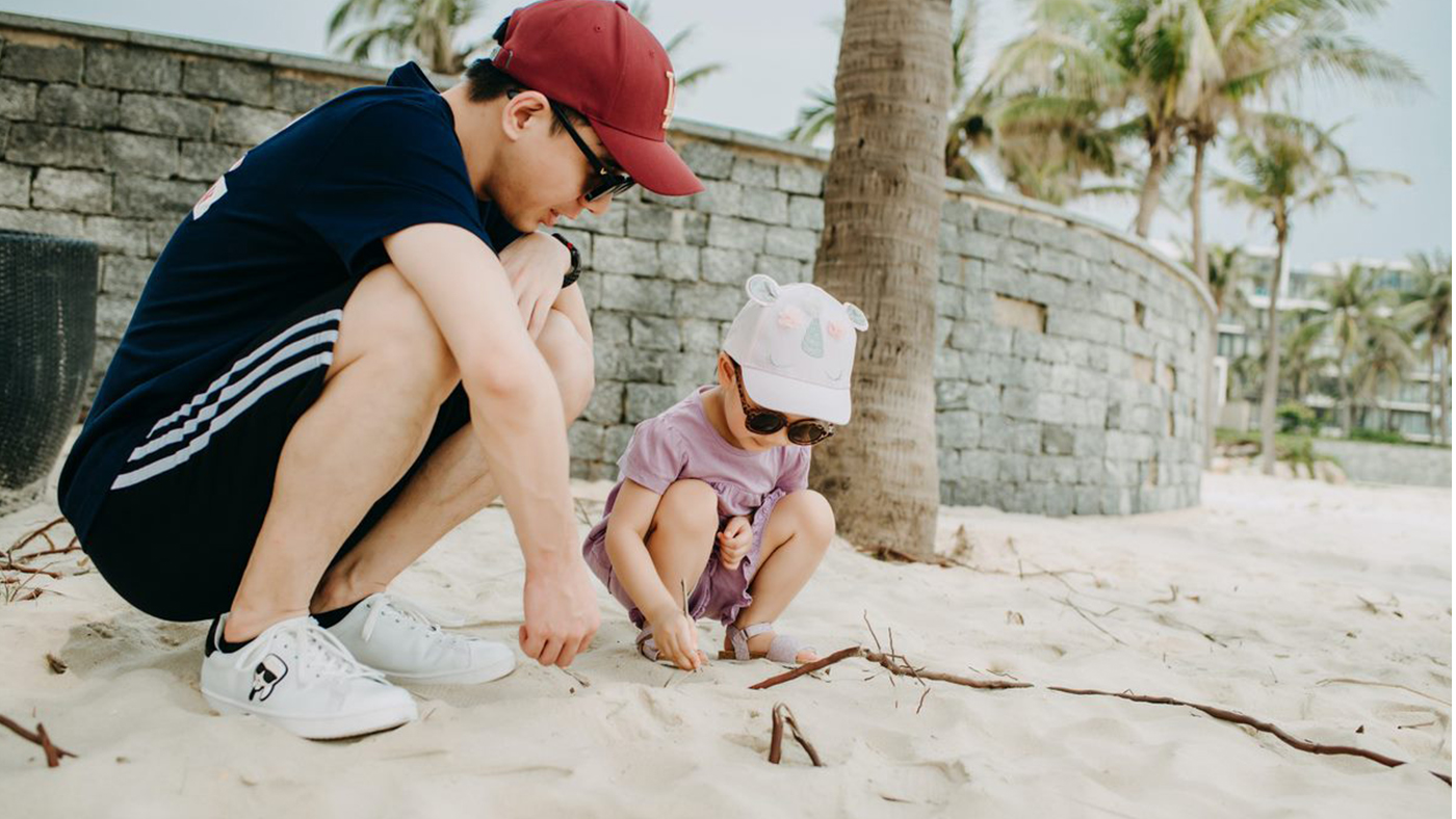 The benefits of curiosity: how answering your child's endless questions will unlock their potential - Featured Image