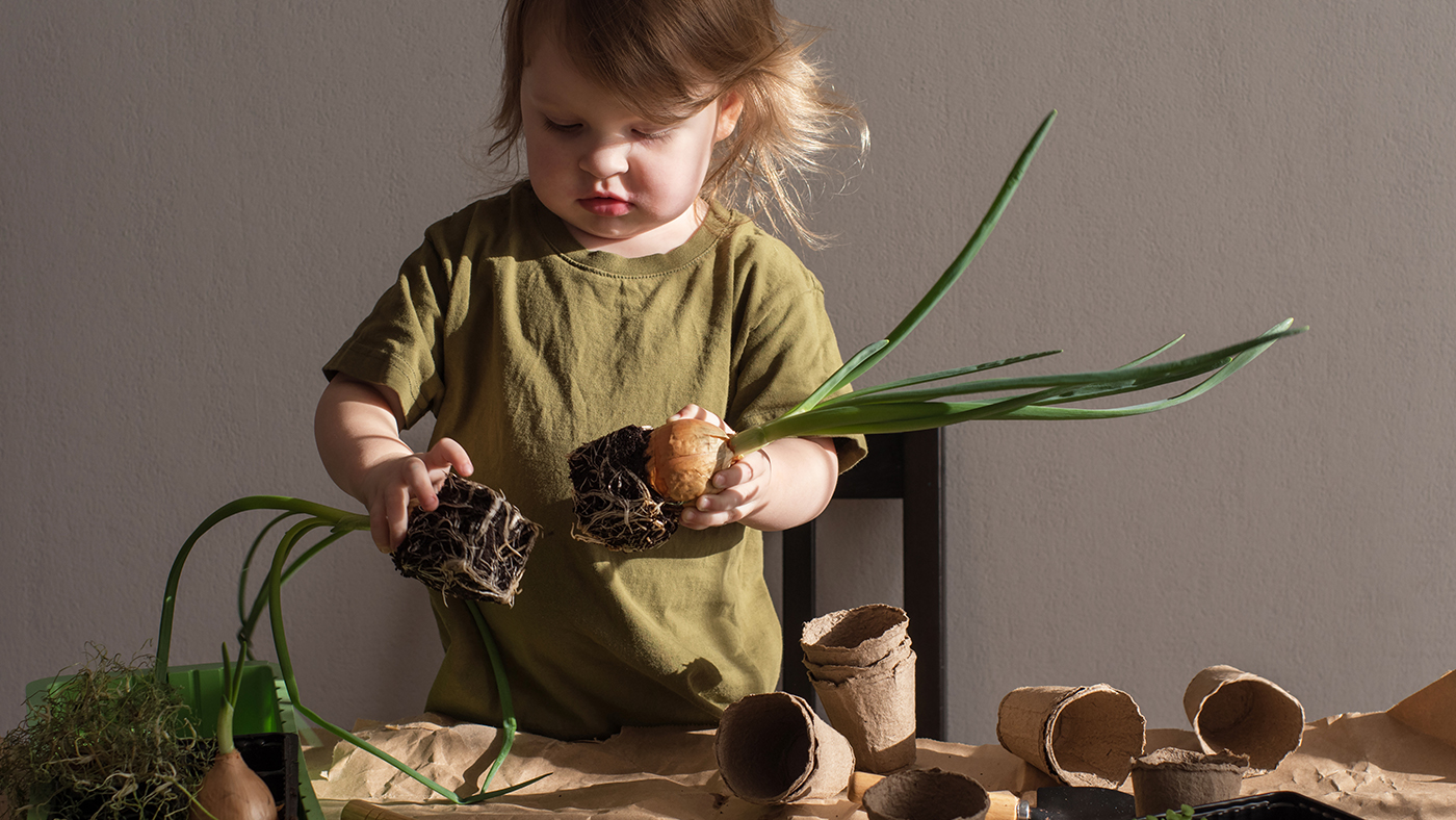 Plant pot tower – simple stacking fun - Featured Image