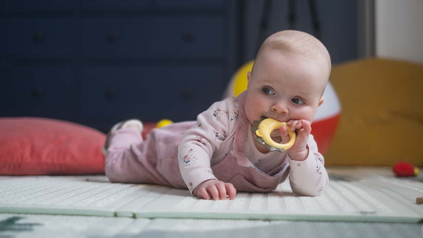 Newborn reflexes are becoming a thing of the past – roll on controlled movements - Featured Image