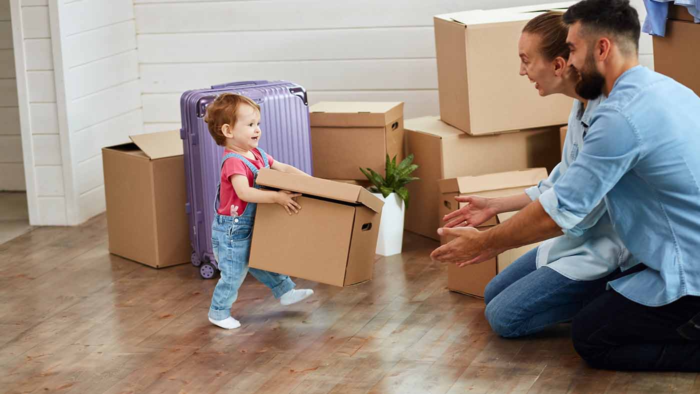 Your toddler: the transporter! Can they help you to move a large parcel around? - Featured Image