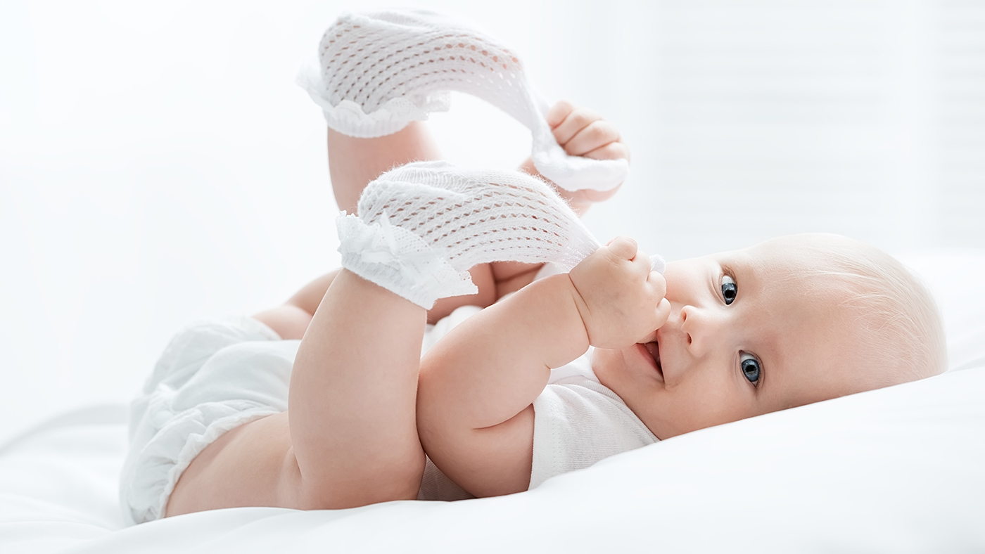 Tasty toes – your bendy baby is using their mouth to learn - Featured Image