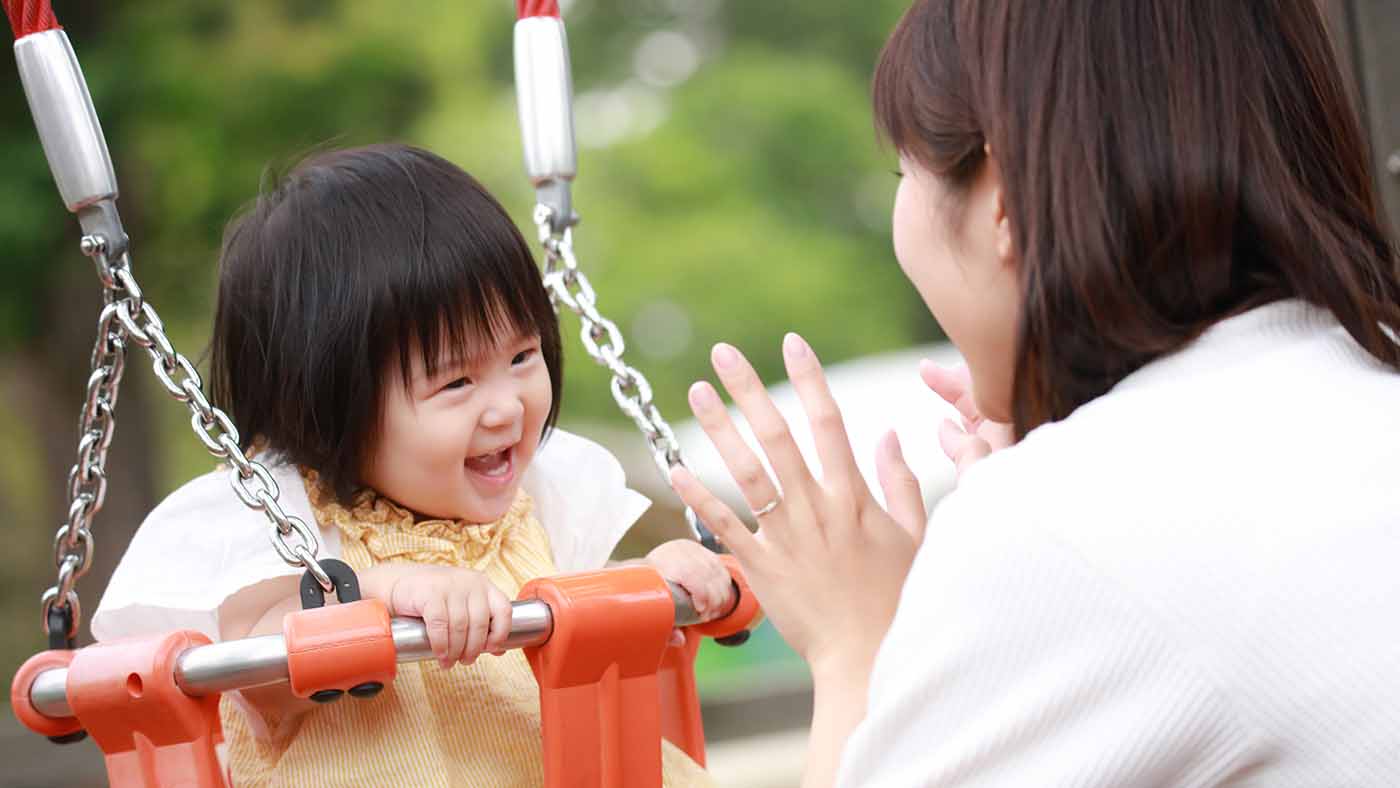 Keeping your baby safe on the swings - Featured Image