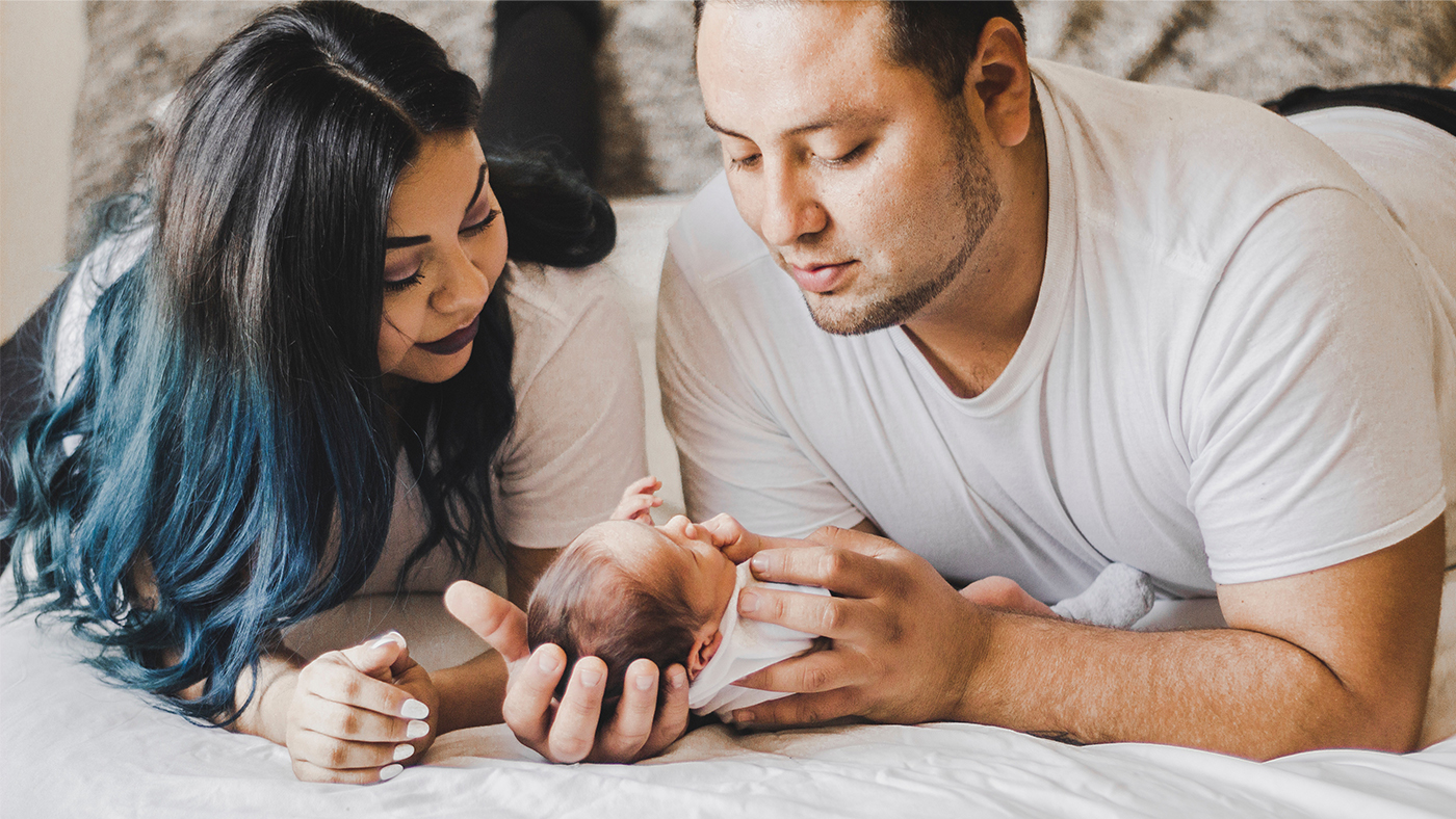 Getting to know and playing with your baby - Featured Image