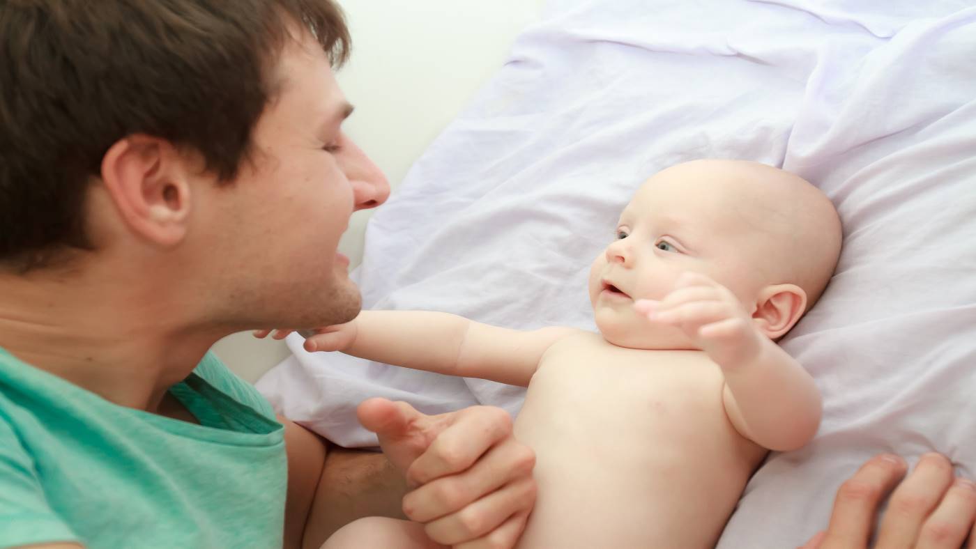 Face to face with your baby and the importance of eye contact - Featured Image