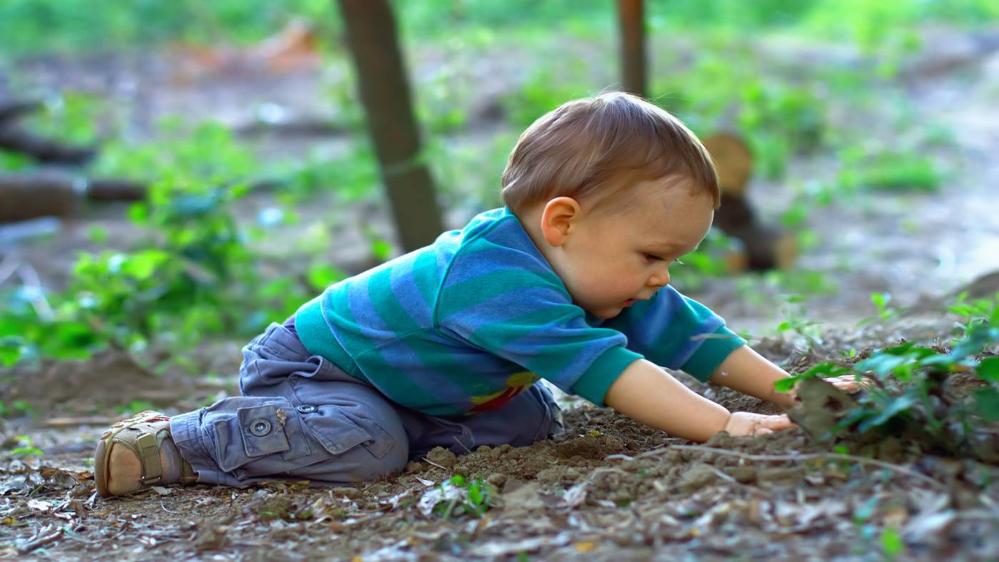 Life is a sensory experience – it's ok if you and your baby don't want to make cornflour gloop or lie in paint! - Featured Image