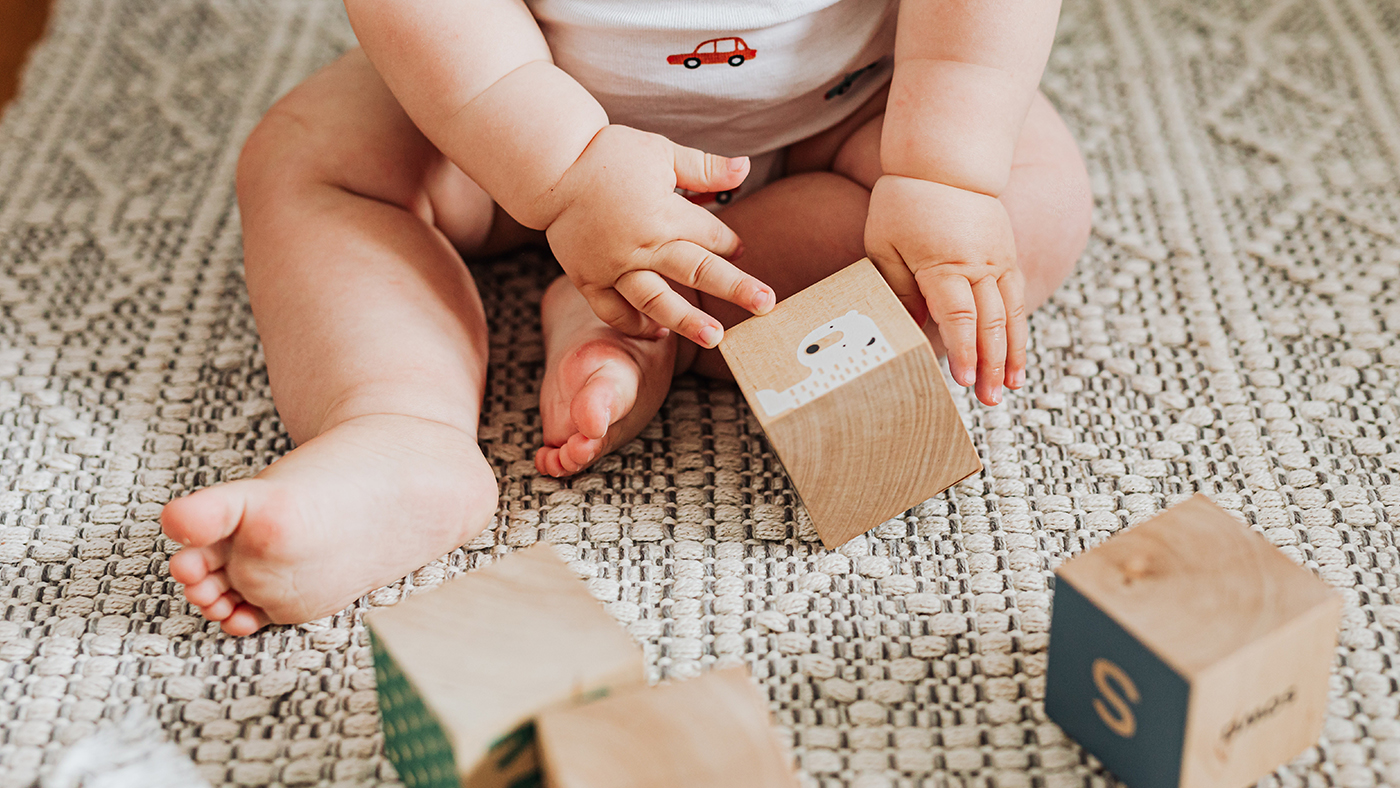 Little builders – is it time for stacking blocks? - Featured Image