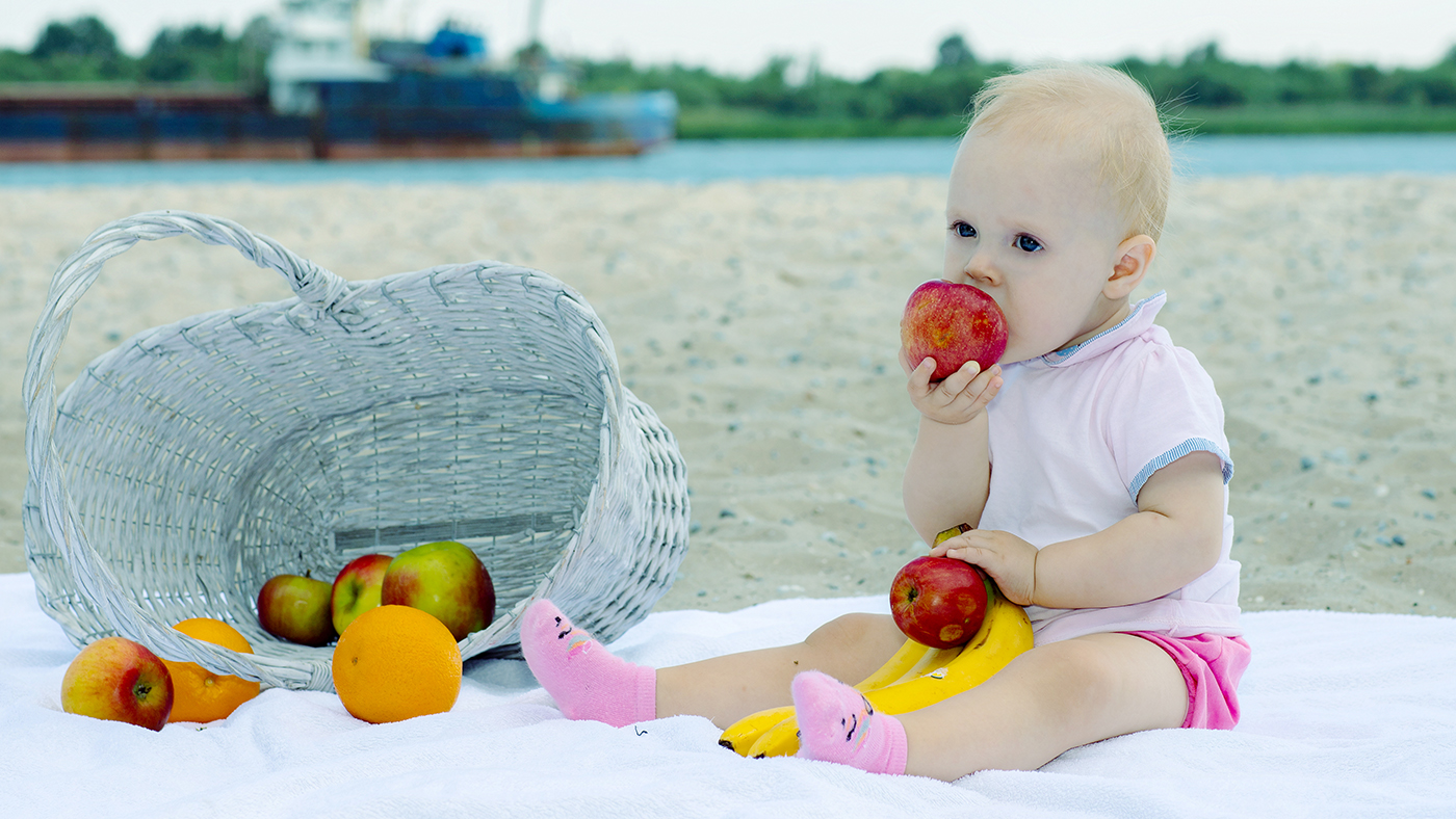 Snack time picnic hunt - Featured Image