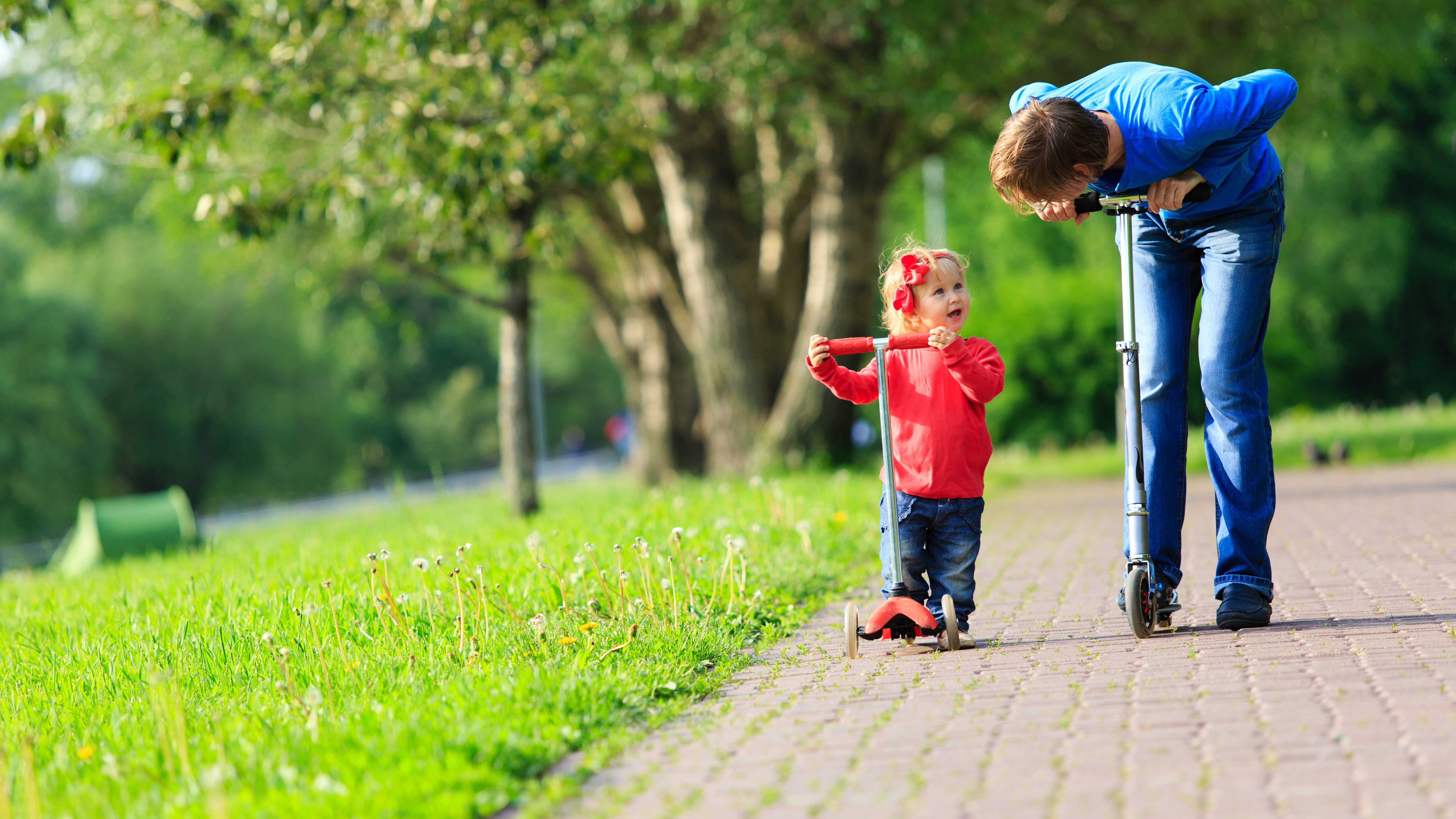 How progressive – your toddler's using grammar while talking! - Featured Image